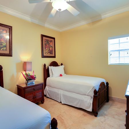 Windsong On The Reef Hotell Grace Bay Eksteriør bilde