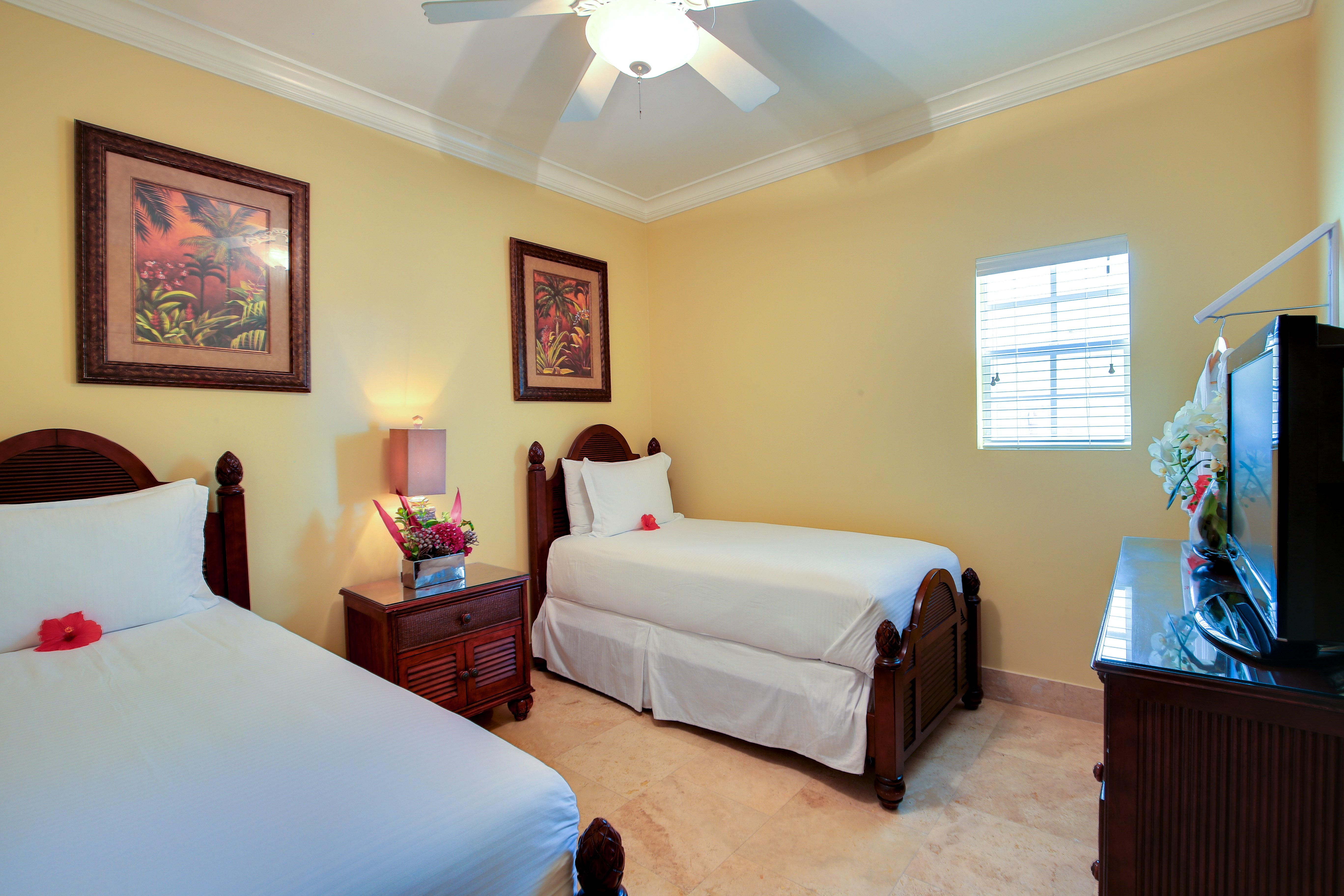 Windsong On The Reef Hotell Grace Bay Eksteriør bilde