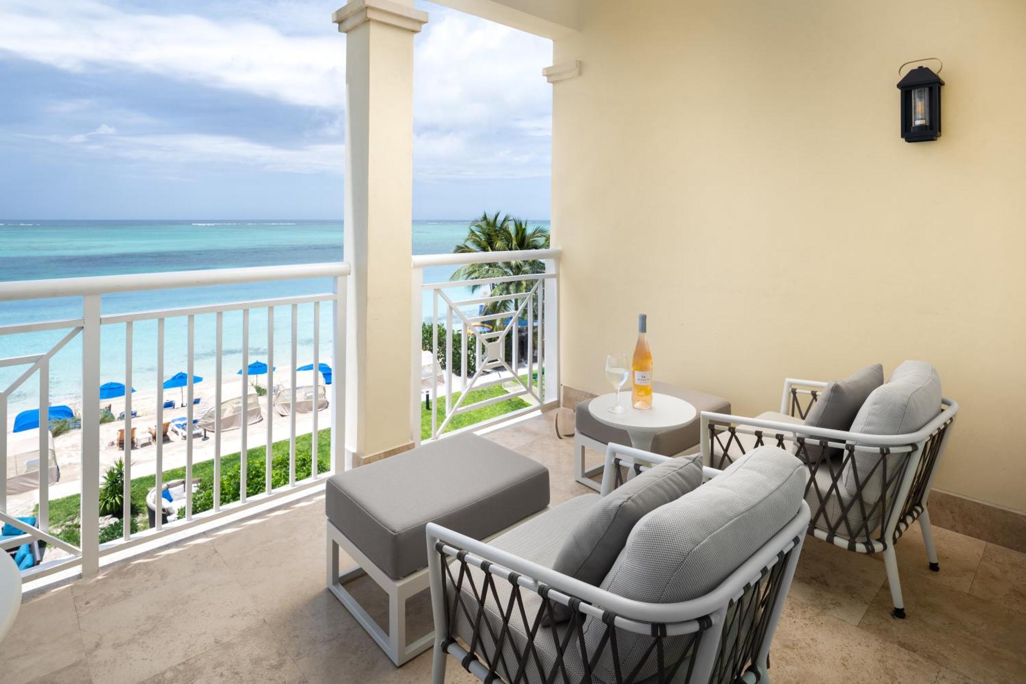Windsong On The Reef Hotell Grace Bay Eksteriør bilde