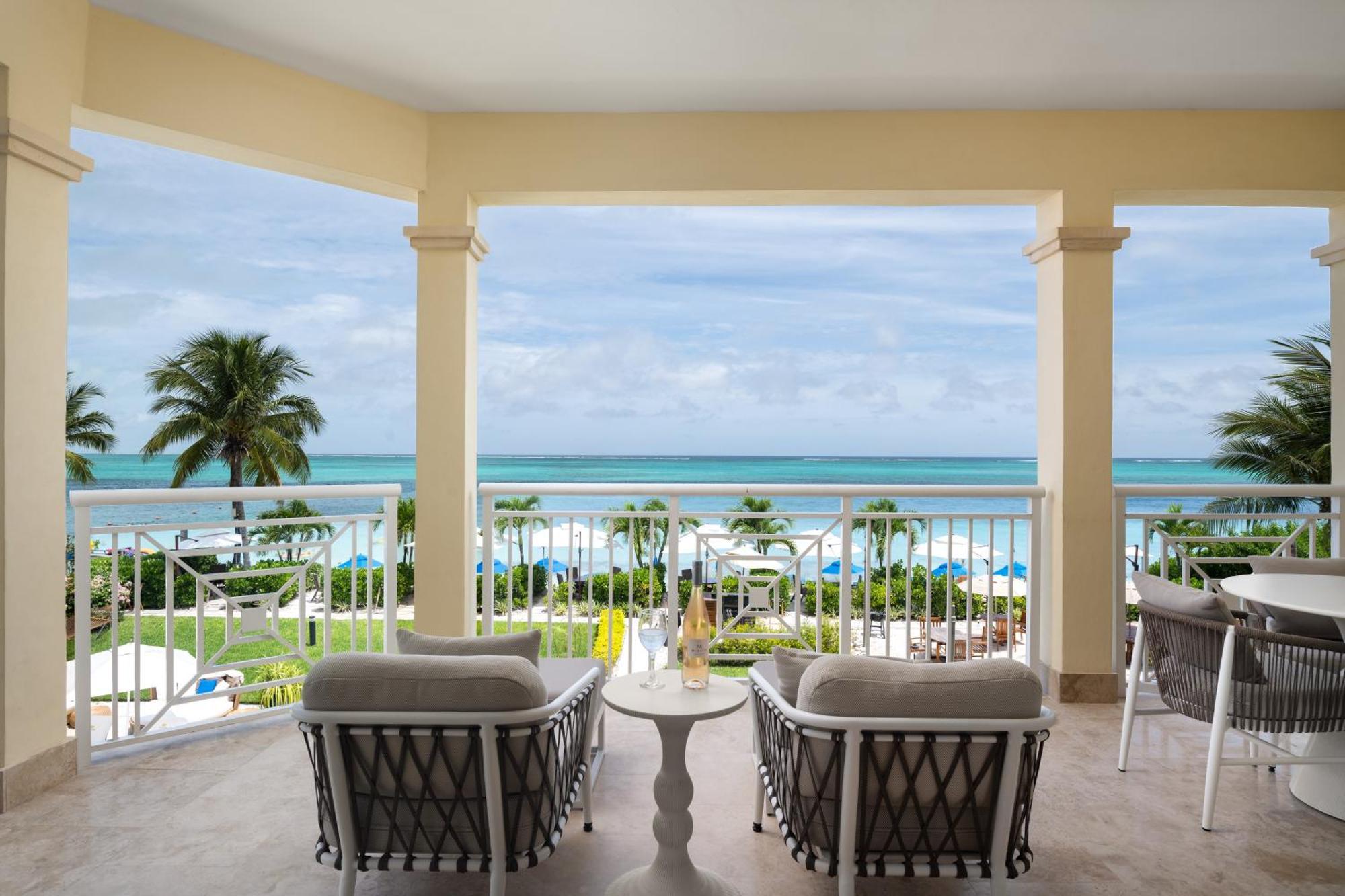 Windsong On The Reef Hotell Grace Bay Eksteriør bilde